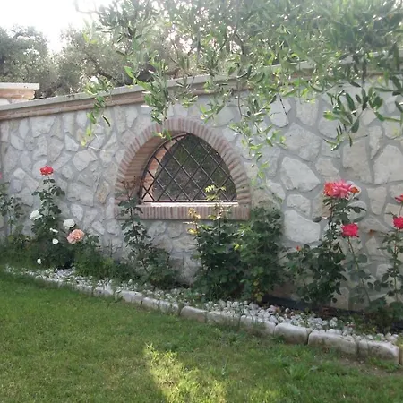 Bed & Breakfast Il Giardino Degli Ulivi Canneto (Lazio)