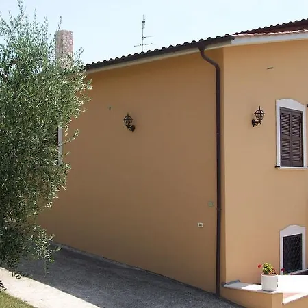 Bed & Breakfast Il Giardino Degli Ulivi *